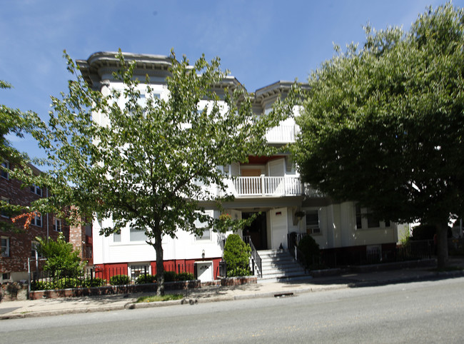 228-244 Washington St in Lynn, MA - Foto de edificio - Building Photo