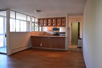850 20th Street, Unit Apt 105 in Boulder, CO - Building Photo - Building Photo