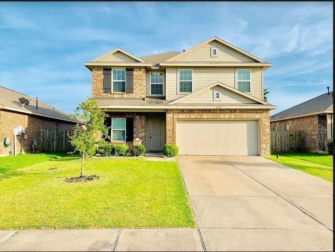 3029 Cambridge Meadows Ln in Dickinson, TX - Building Photo