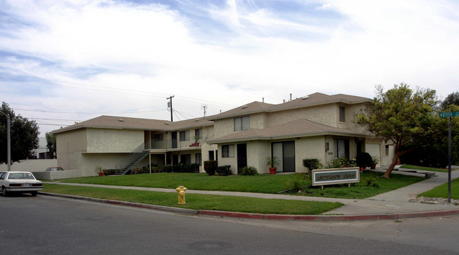 Anderson Arms in Riverside, CA - Foto de edificio - Building Photo