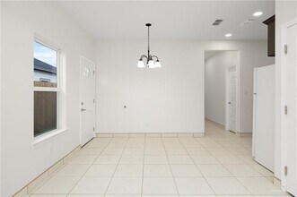 2226 N Vly Cir in La Feria, TX - Building Photo - Building Photo