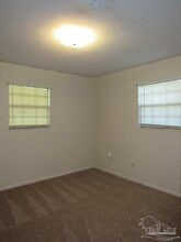3606 Chaffin St in Pensacola, FL - Foto de edificio - Building Photo
