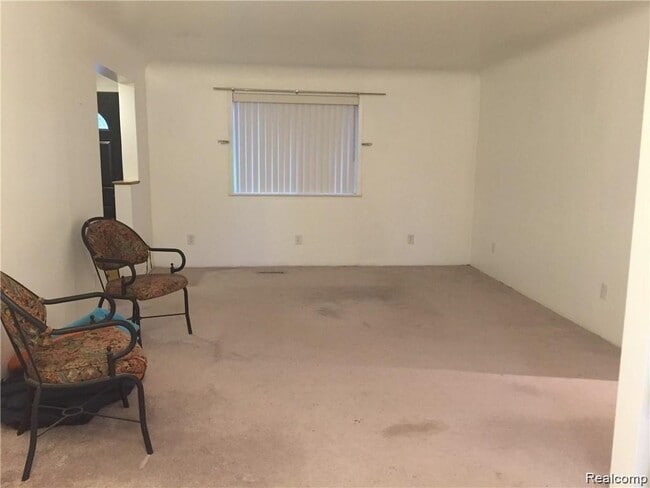 541 Mary Ellen Rd in Rochester Hills, MI - Building Photo - Building Photo