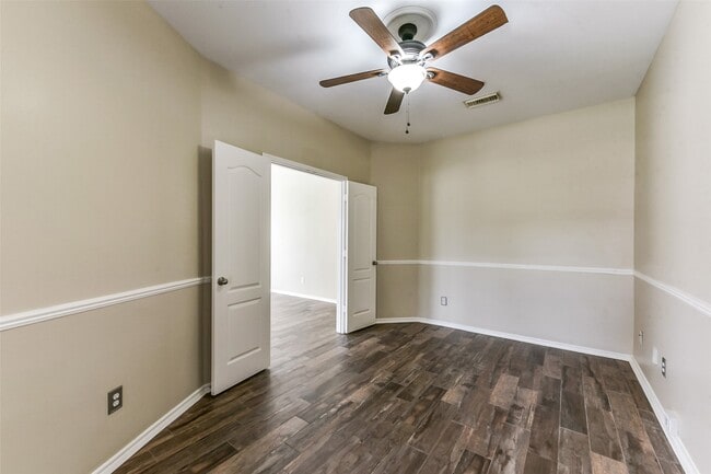 property at 9127 Willow Crossing Dr