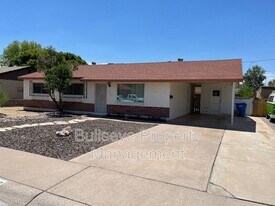 3127 W Dahlia Dr in Phoenix, AZ - Building Photo