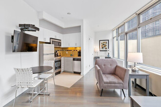 888 6th Ave-Unit -ID344485P in New York, NY - Foto de edificio - Building Photo