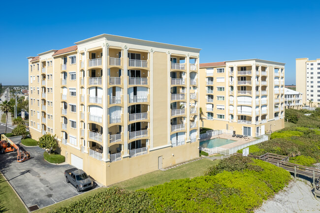 The Oceans in Satellite Beach, FL - Foto de edificio - Building Photo