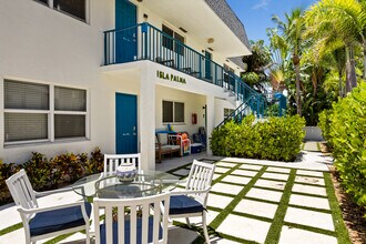 112 Claremont Ln in Palm Beach Shores, FL - Building Photo - Building Photo