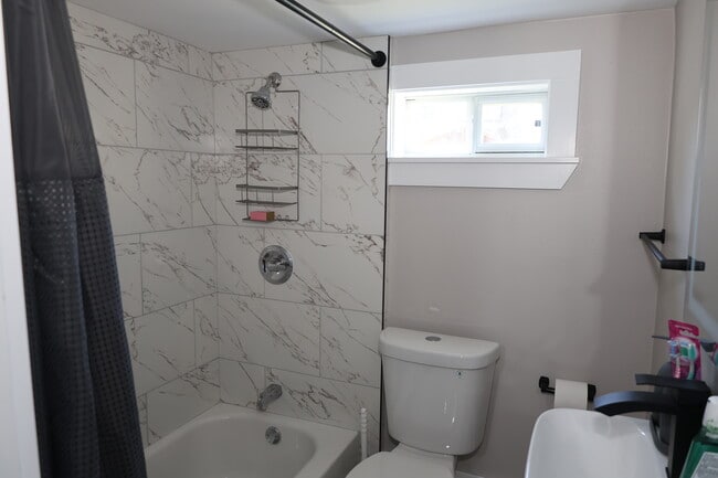 4119 Lasalle St, Unit Caldwell Estates in New Orleans, LA - Foto de edificio - Building Photo