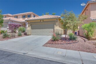 11020 Napa Ridge Dr in Las Vegas, NV - Foto de edificio - Building Photo