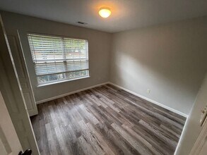 724 Llewellyn Ln in Loudon, TN - Building Photo - Building Photo