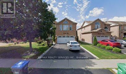 71 Pertosa Dr in Brampton, ON - Building Photo