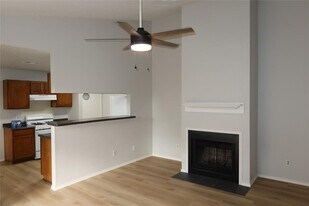 2511 Bucks Run in Austin, TX - Building Photo