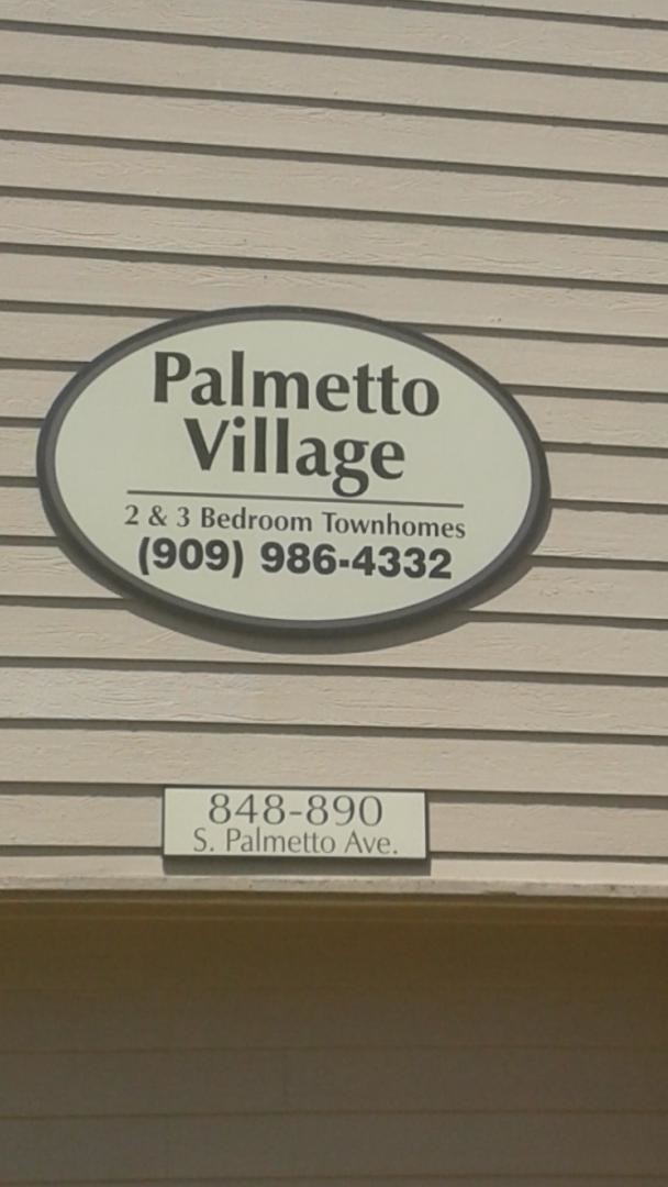 Palmetto Village Townhomes in Ontario, CA - Building Photo - Building Photo