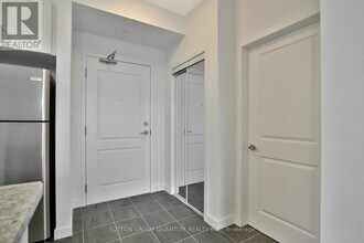 101-101 Shoreview Pl in Hamilton, ON - Building Photo - Building Photo