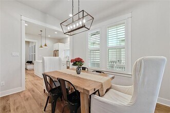 1095 Twain St in Driftwood, TX - Building Photo - Building Photo