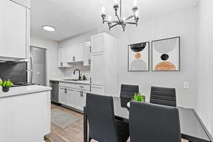 Lancaster Village Apartments in Plymouth, MN - Building Photo