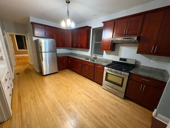 4622 S Troy St, Unit 1