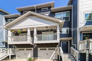1128 Liberty Pkwy NW in Atlanta, GA - Building Photo
