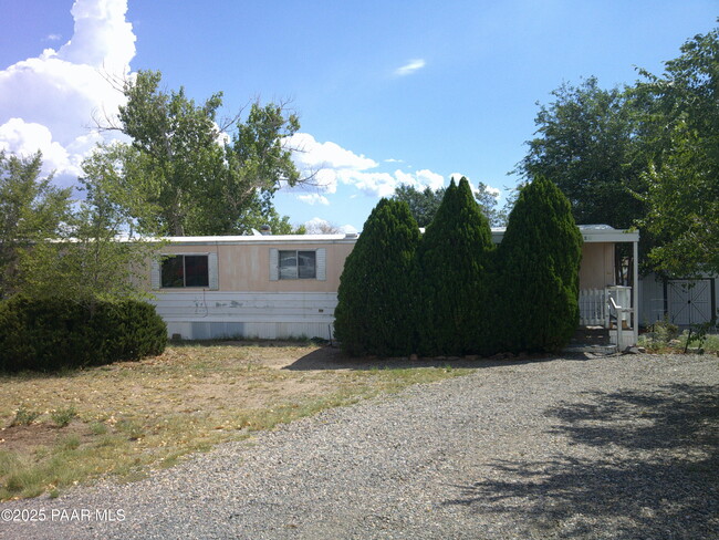 property at 6415 N Warbonnet Dr