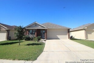 9135 Mare Hunt in San Antonio, TX - Building Photo