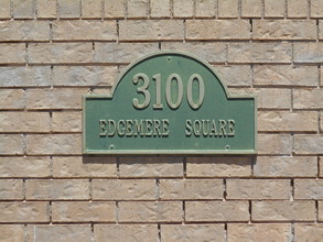 EDGEMERE SQUARE TOWNHOUSES in Plainview, TX - Foto de edificio - Other