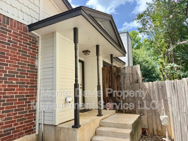 2618 Alcott Ln in Austin, TX - Building Photo - Building Photo