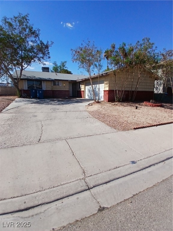 4830 La Fonda Dr in Las Vegas, NV - Building Photo - Building Photo