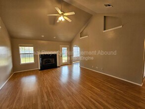 11003 East 119th St N in Collinsville, OK - Building Photo - Building Photo