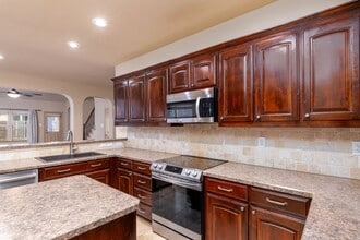 4505 Shagbark Dr in Argyle, TX - Foto de edificio - Building Photo