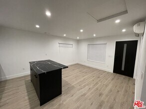 9504 Gothic Ave in Los Angeles, CA - Building Photo - Building Photo