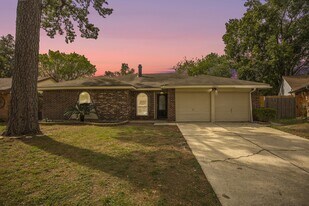 22515 Colonialgate Dr in Spring, TX - Building Photo
