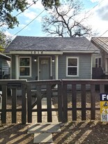 1016 Center St in San Antonio, TX - Building Photo