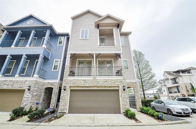 property at 11021 Mikula Dr