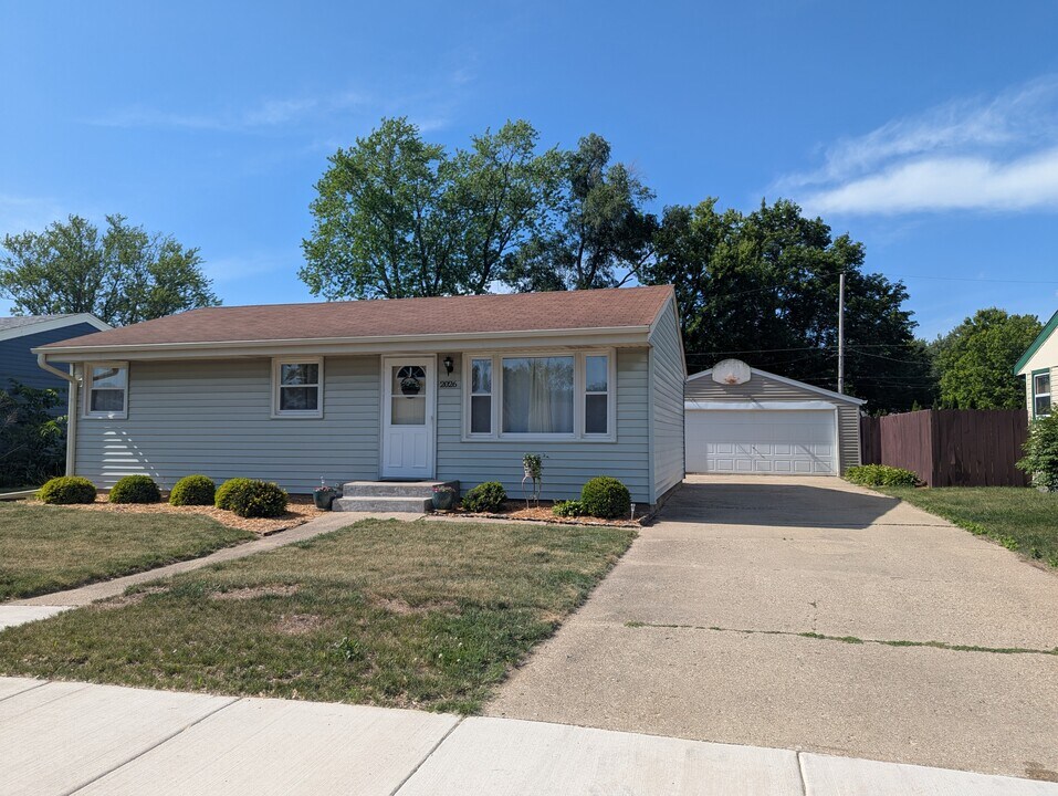 2026 Evans Ave in Loves Park, IL - Building Photo