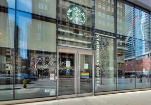 334 Adelaide St W in Toronto, ON - Building Photo