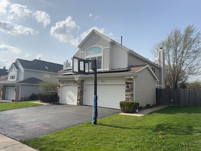 552 Fairfax Ln in Grayslake, IL - Building Photo - Building Photo