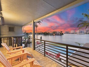 621 Belle Isle Ave in Belleair Beach, FL - Building Photo - Building Photo
