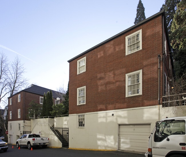Vista Avenue Apartments in Portland, OR - Foto de edificio - Building Photo
