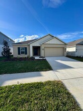 299 Puma Lp in Groveland, FL - Building Photo - Building Photo