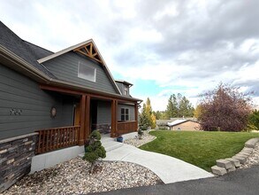 960 Strawberry Dr in Helena, MT - Building Photo - Building Photo
