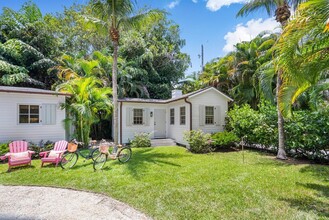 918 NE 5th St in Delray Beach, FL - Foto de edificio - Building Photo