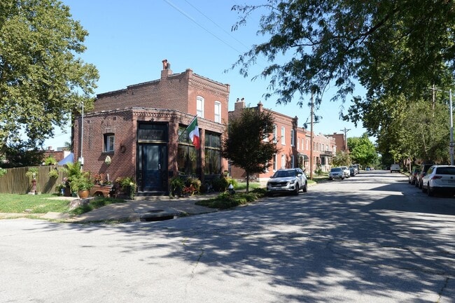 property at 2929 Missouri Ave