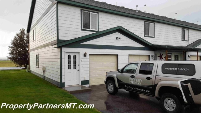 property at 1008 Cruiser Ln