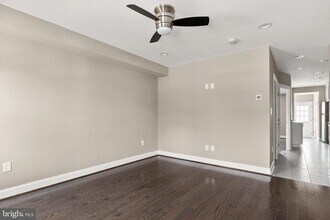 2215 40th St NW in Washington, DC - Building Photo - Building Photo