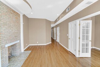 6547 S Woodlawn Ave in Chicago, IL - Foto de edificio - Building Photo
