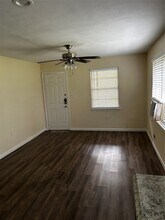 17811 Bamwood Rd in Houston, TX - Foto de edificio - Building Photo