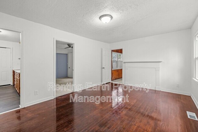 5025 43rd Pl N in Birmingham, AL - Building Photo - Building Photo