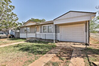 815 52nd St in Lubbock, TX - Building Photo - Building Photo
