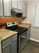 4212 Brewster Rd in Tallahassee, FL - Building Photo - Building Photo
